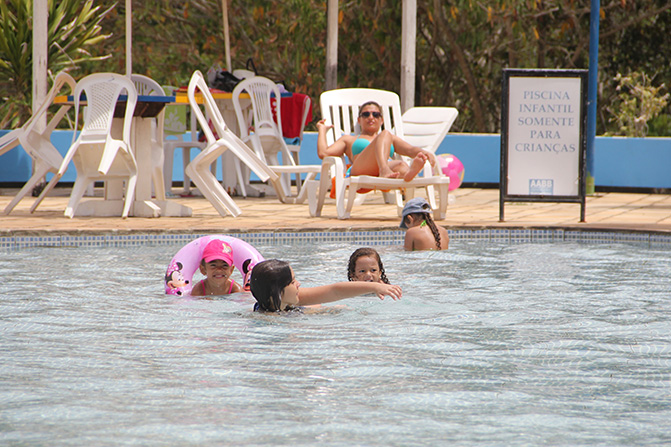 AABB ANUNCIA UMA SURPRESA SOBRE A NOVA PISCINA